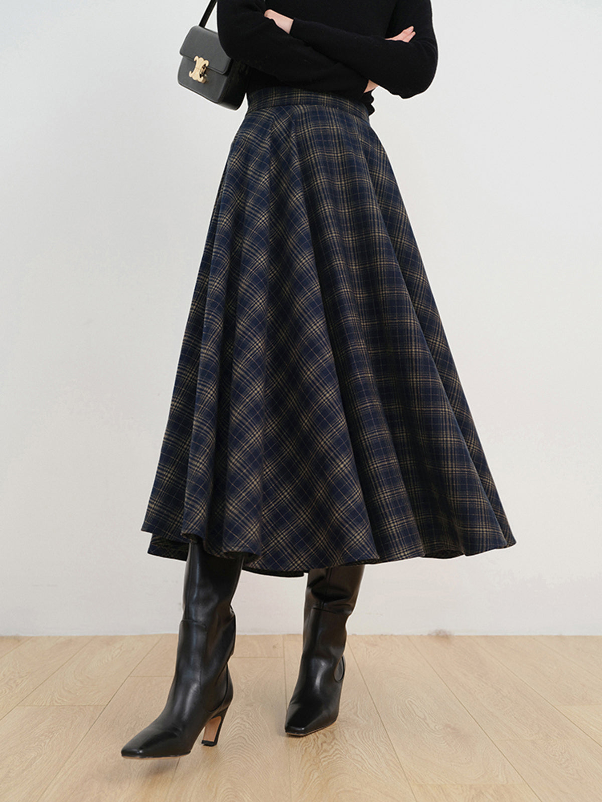 Women's Long Keep In Check Skirt