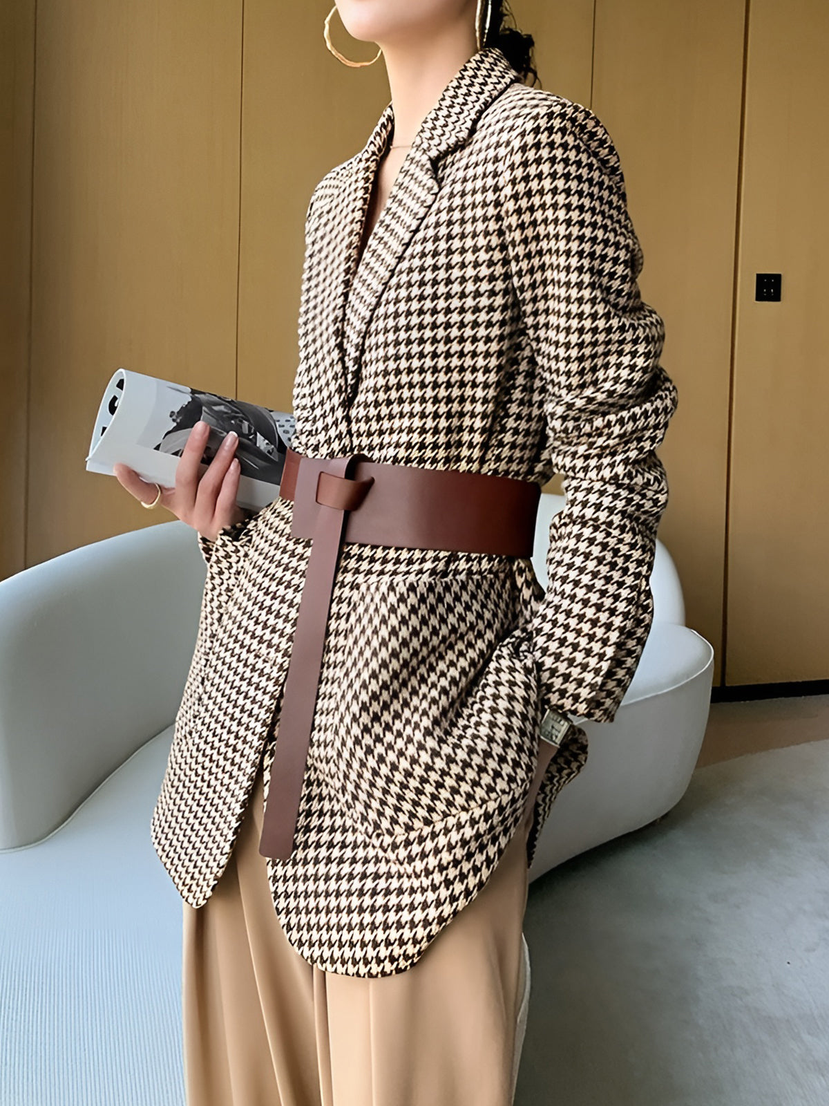 Women's Houndstooth Split Blazer with Belt