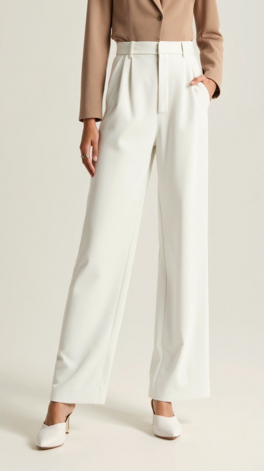 Women's Pleated High Waisted Pants - Relaxed Fit
