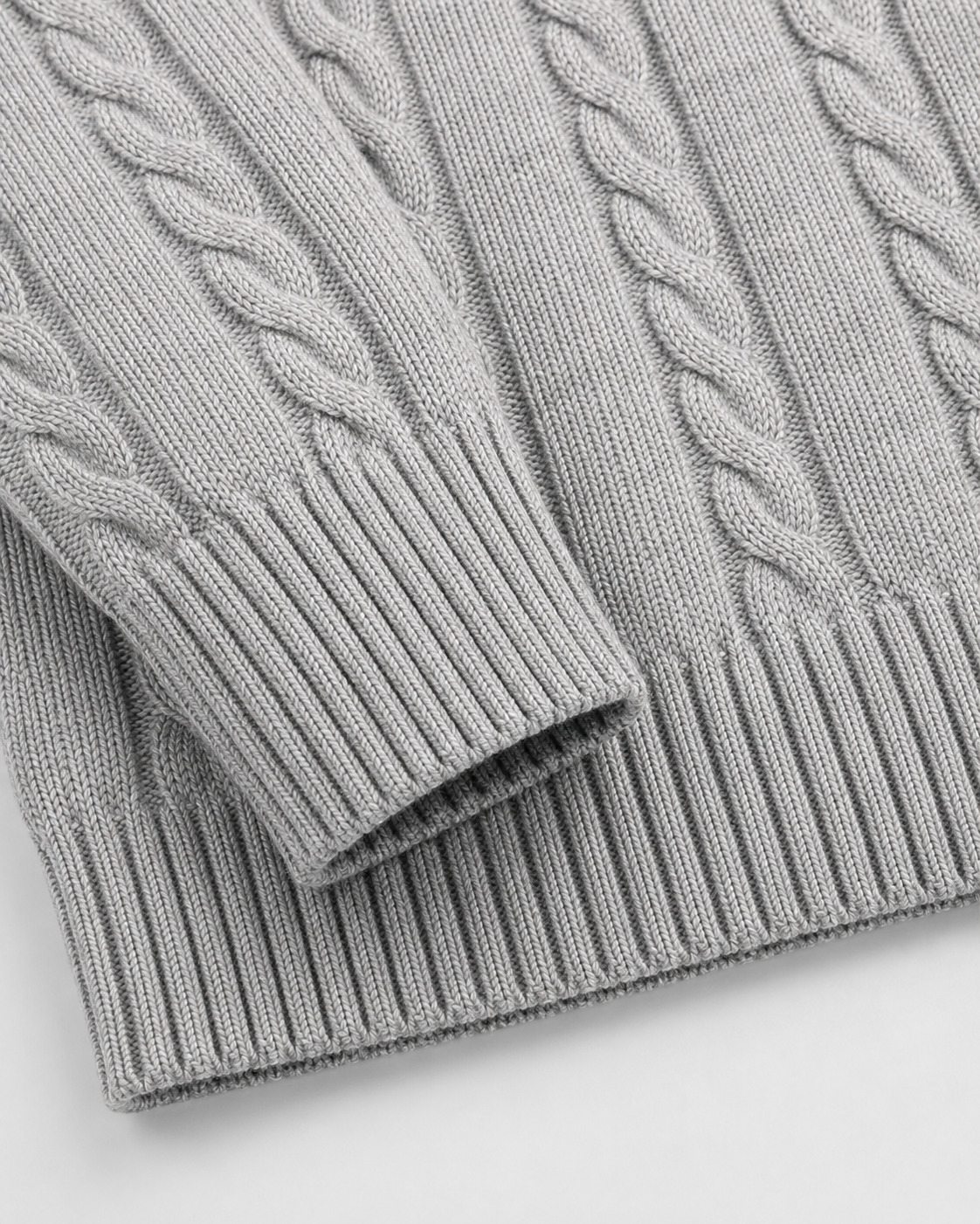Men's Crew Neck Cable Knit Sweater