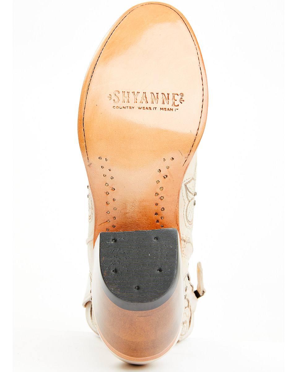 Women's Floral Embroidered Western Booties - Round Toe