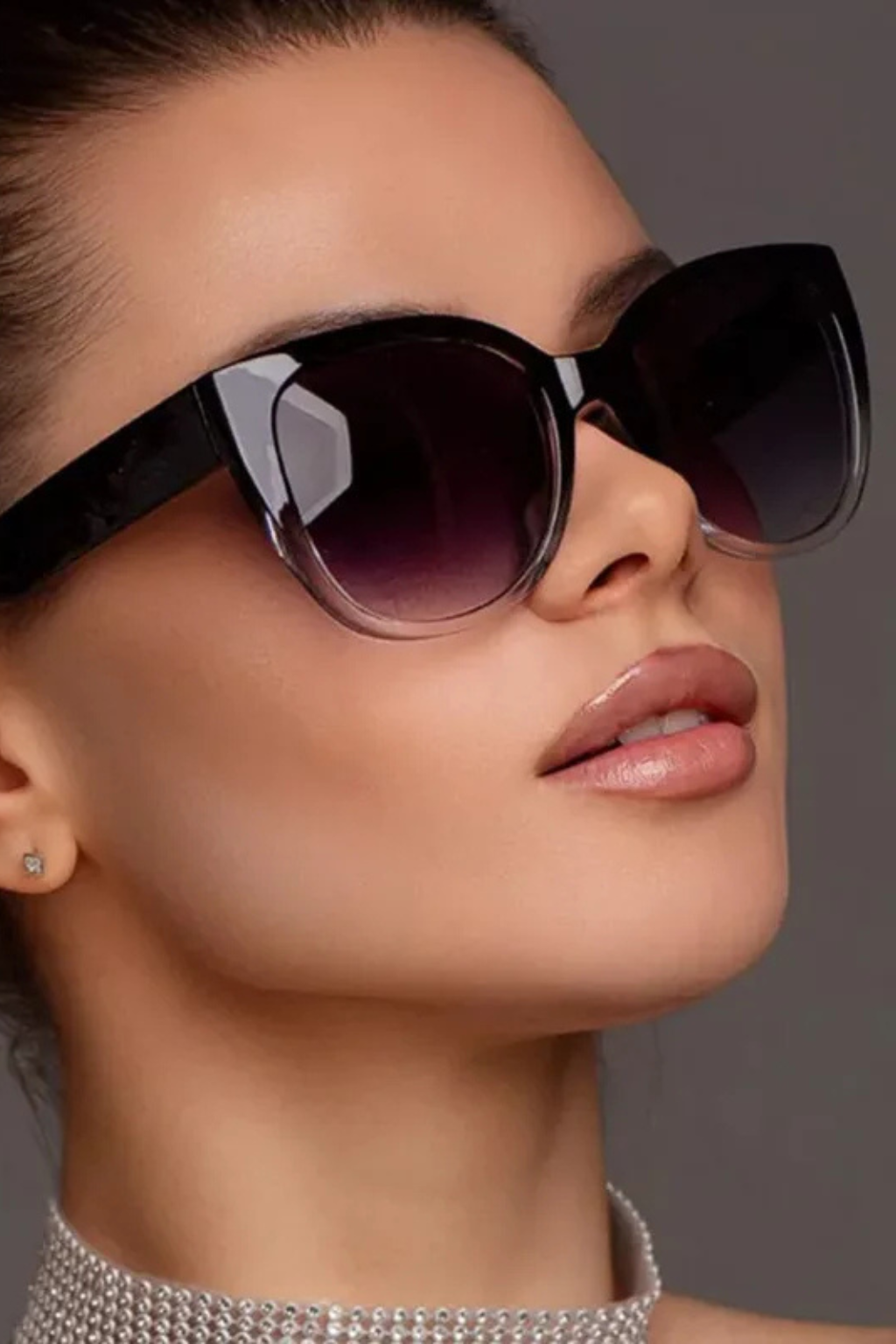 Women's Oversized Cat Eye Sunglasses - Summer Fashion Accessory