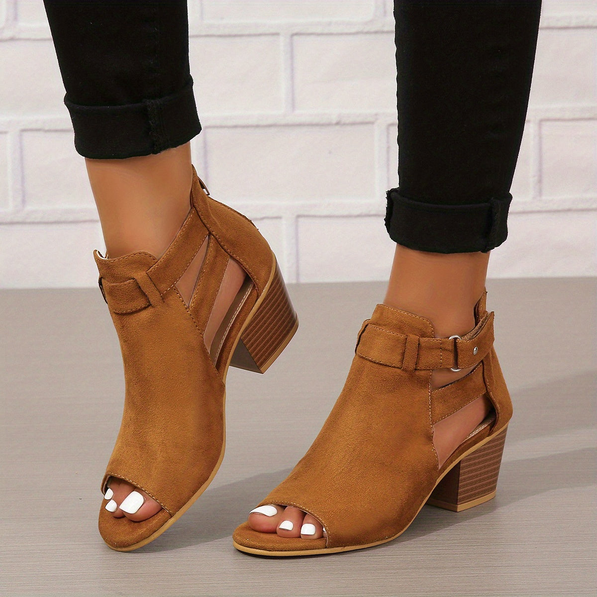 Women's Peep Toe Cutout Block Heel Sandals - Summer Casual