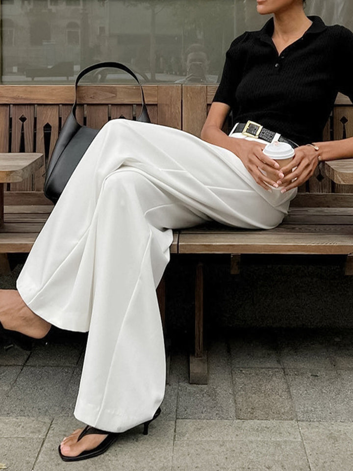 Women's Pleated Wide Leg Trousers - Relaxed Fit