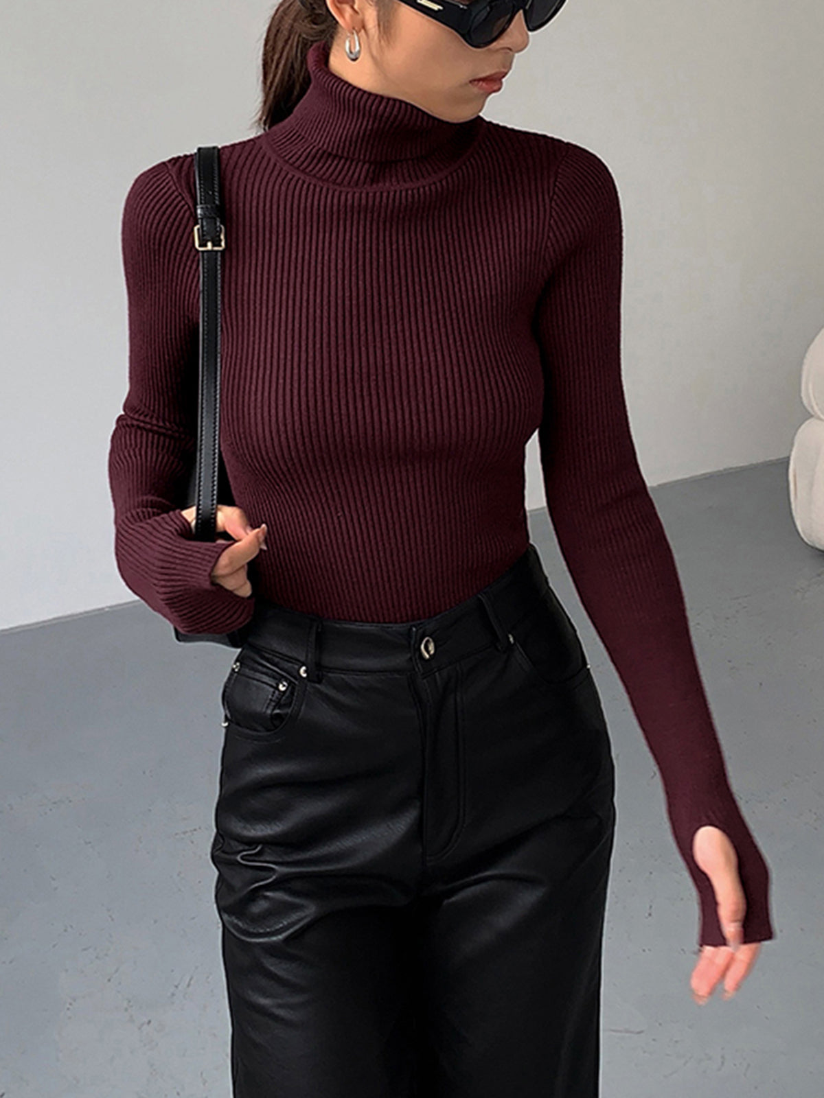 Women's Slim Knit Minimalist Turtleneck Top