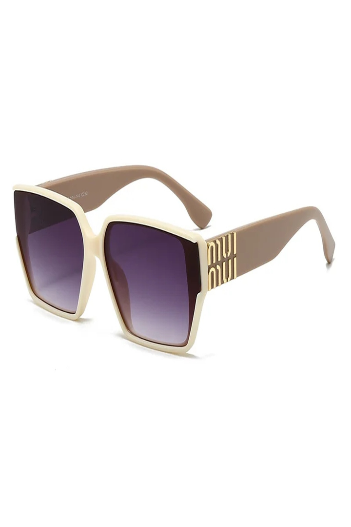 Women's Oversized Square Sunglasses - Summer Fashion Accessory