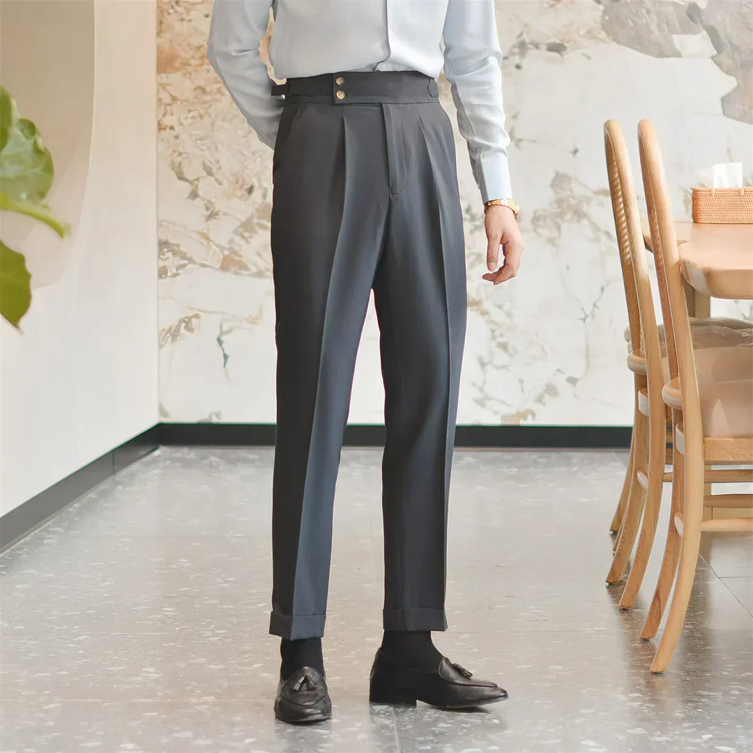 Men's Pleated High-Rise Trousers - Relaxed Fit