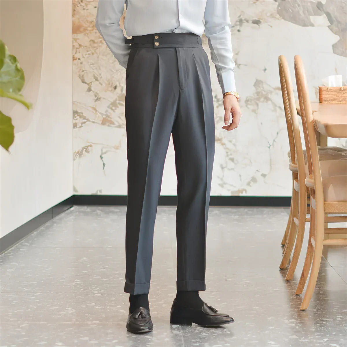 Men's Pleated High-Rise Trousers - Relaxed Fit