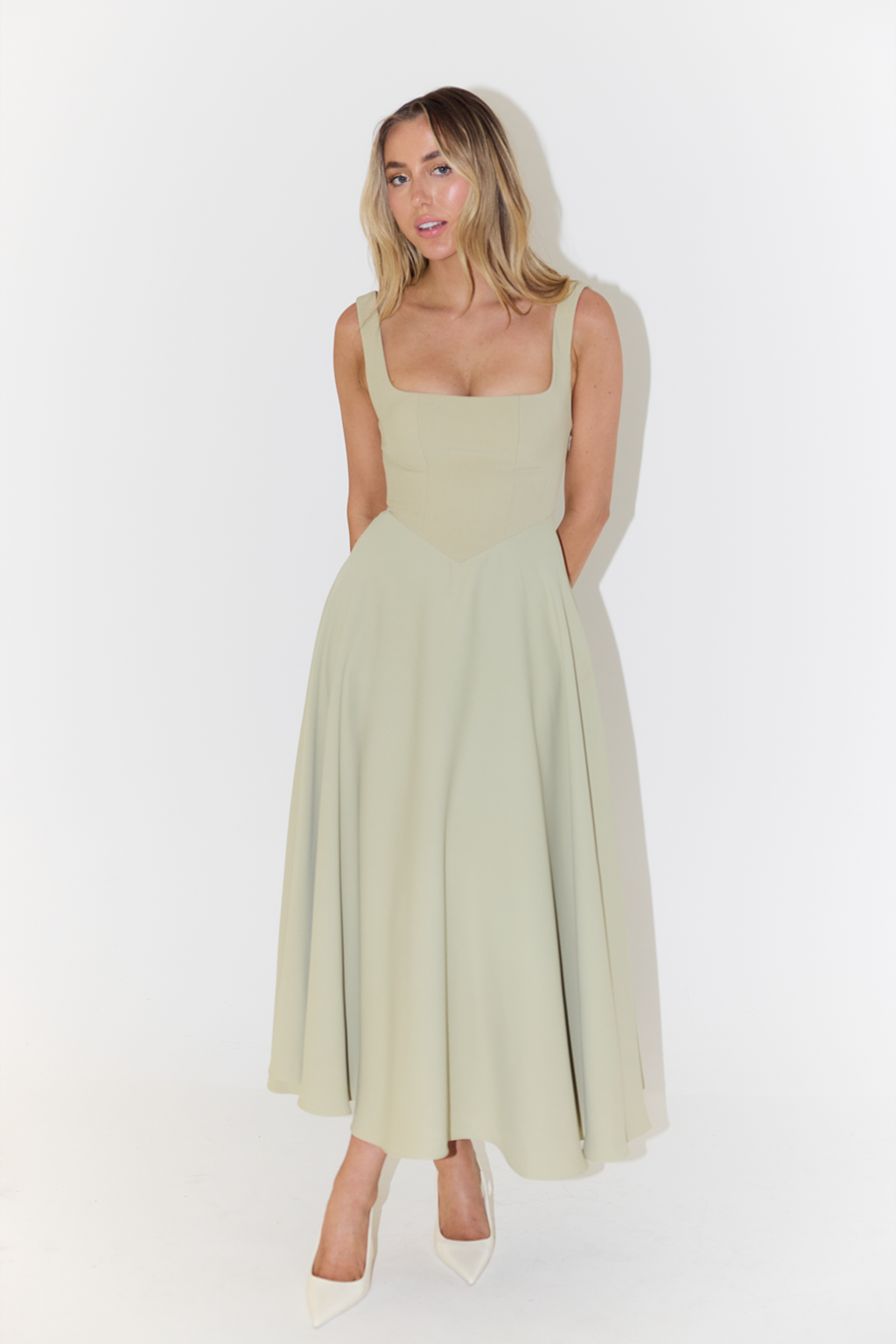 Women's Midi Dress - Cinched Waist - Flattering Fit