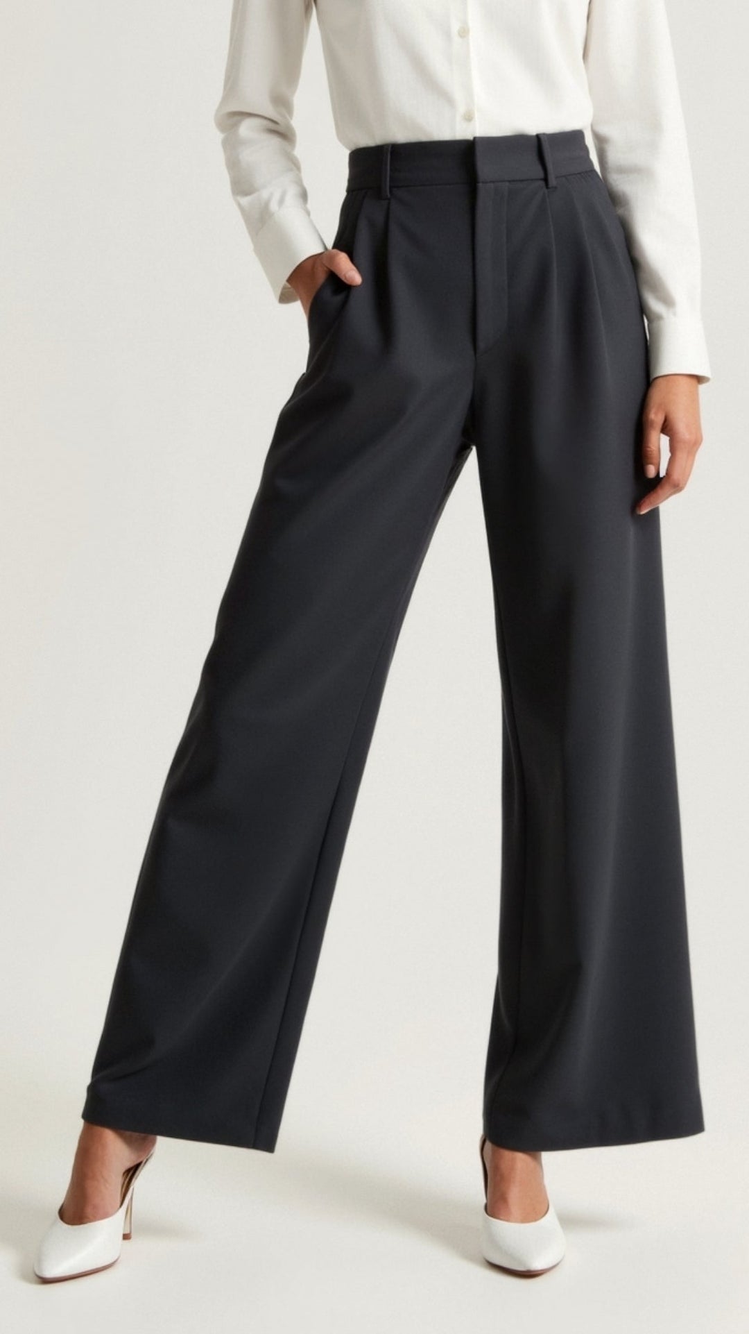 Women's Pleated High Waisted Pants - Relaxed Fit