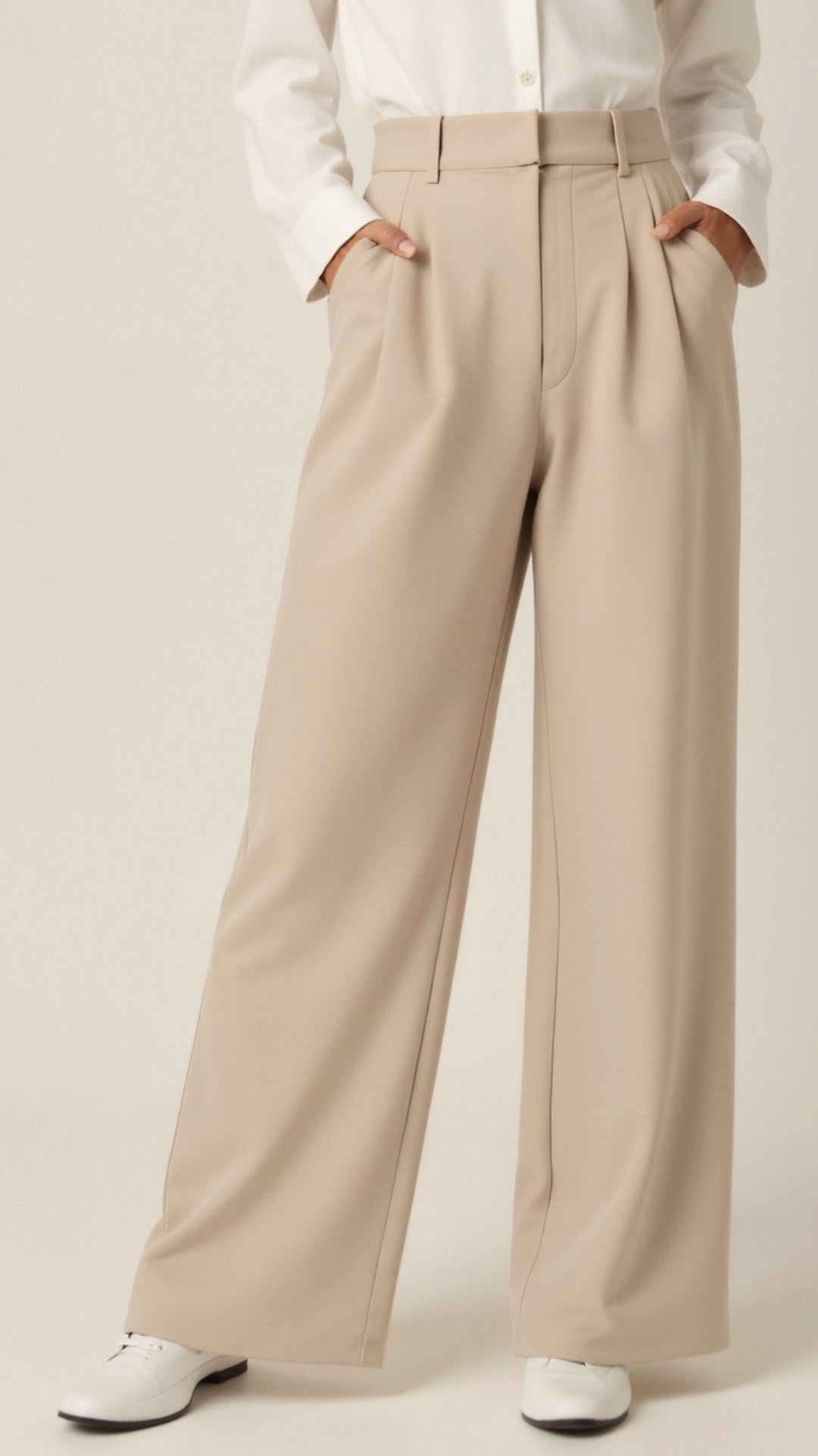 Women's Pleated High Waisted Pants - Relaxed Fit