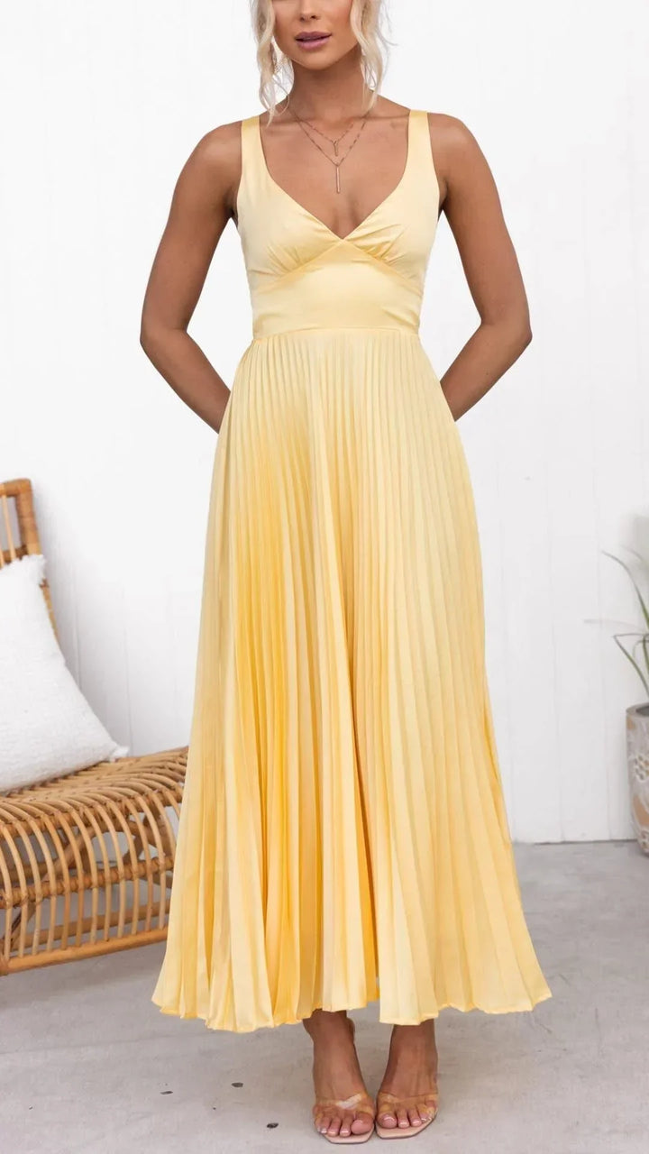 Women's Pleated Maxi Dress - Elegant Back-Strap
