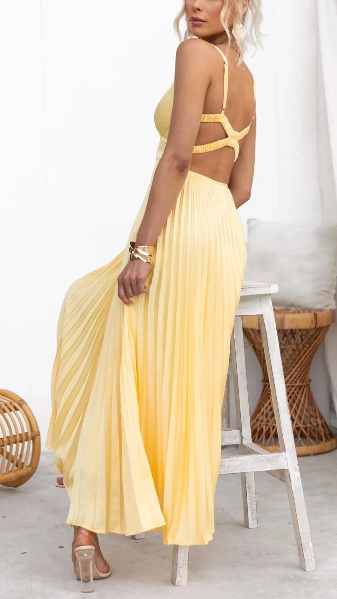 Women's Pleated Maxi Dress - Elegant Back-Strap