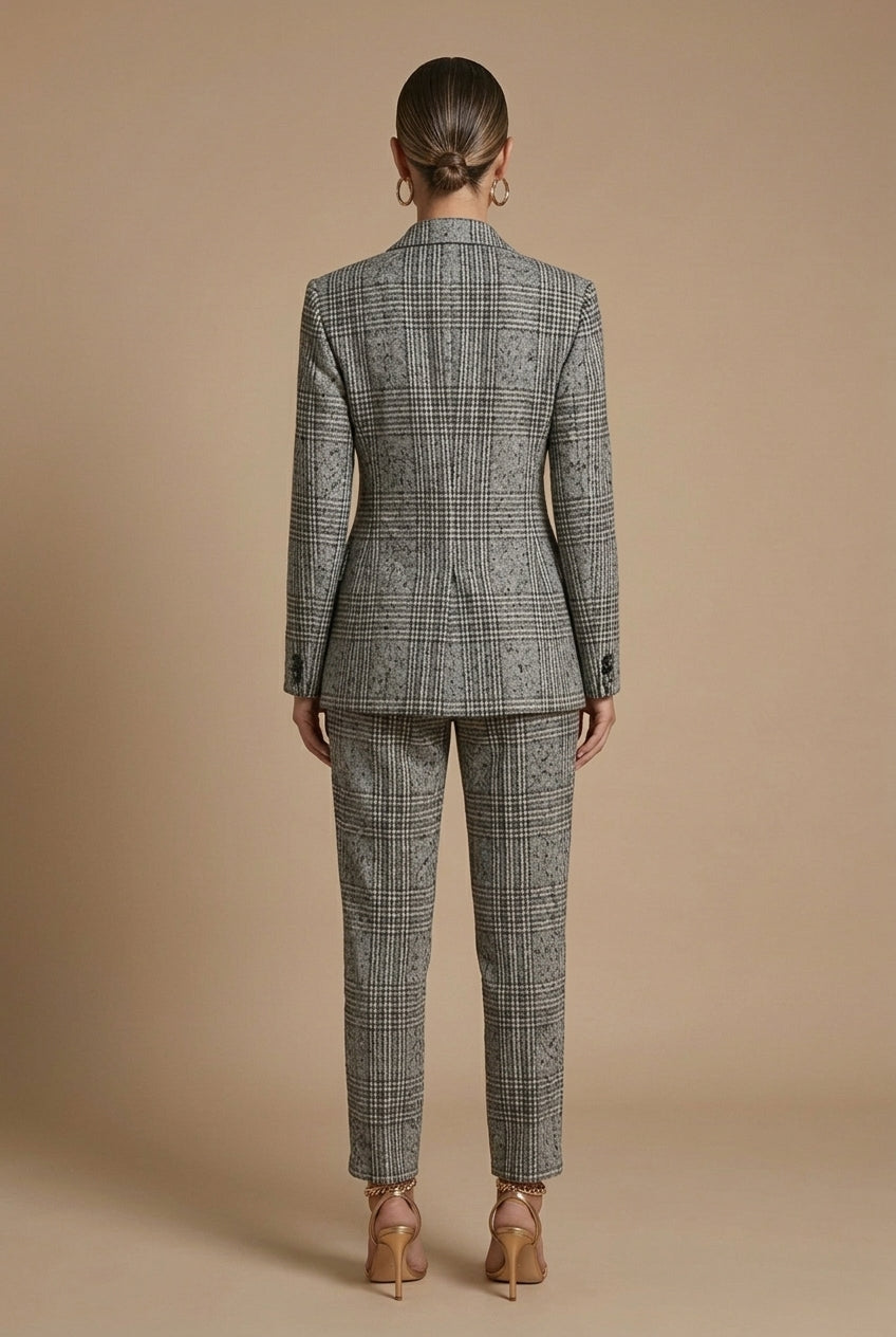 Women's Plaid Blazer and Pants Set - Relaxed Fit