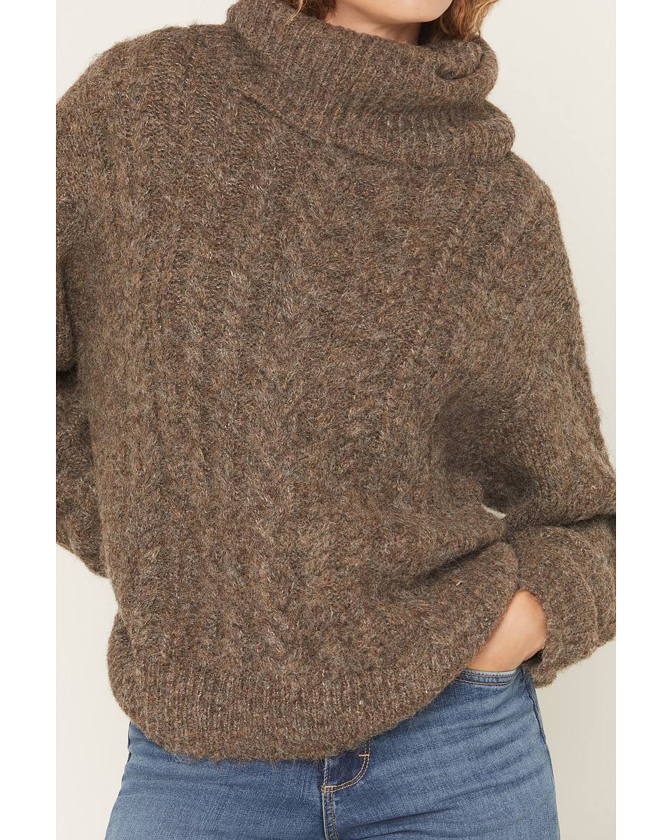 Women's Oversized Turtleneck Sweater - Sherry Style