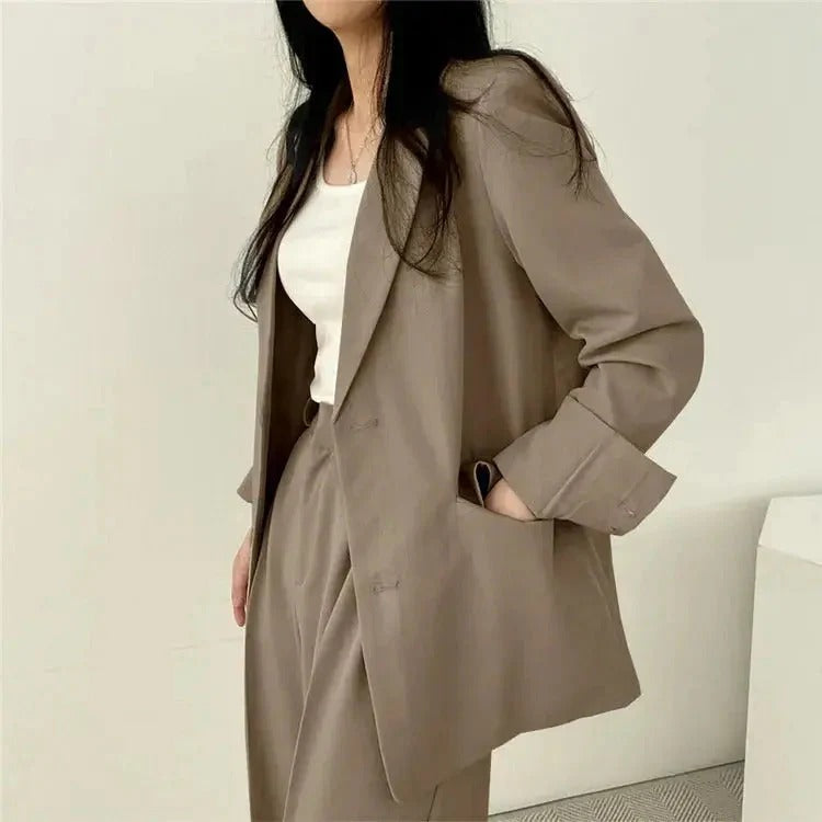 Women's Tailored Blazer and Trouser Set - Relaxed Fit
