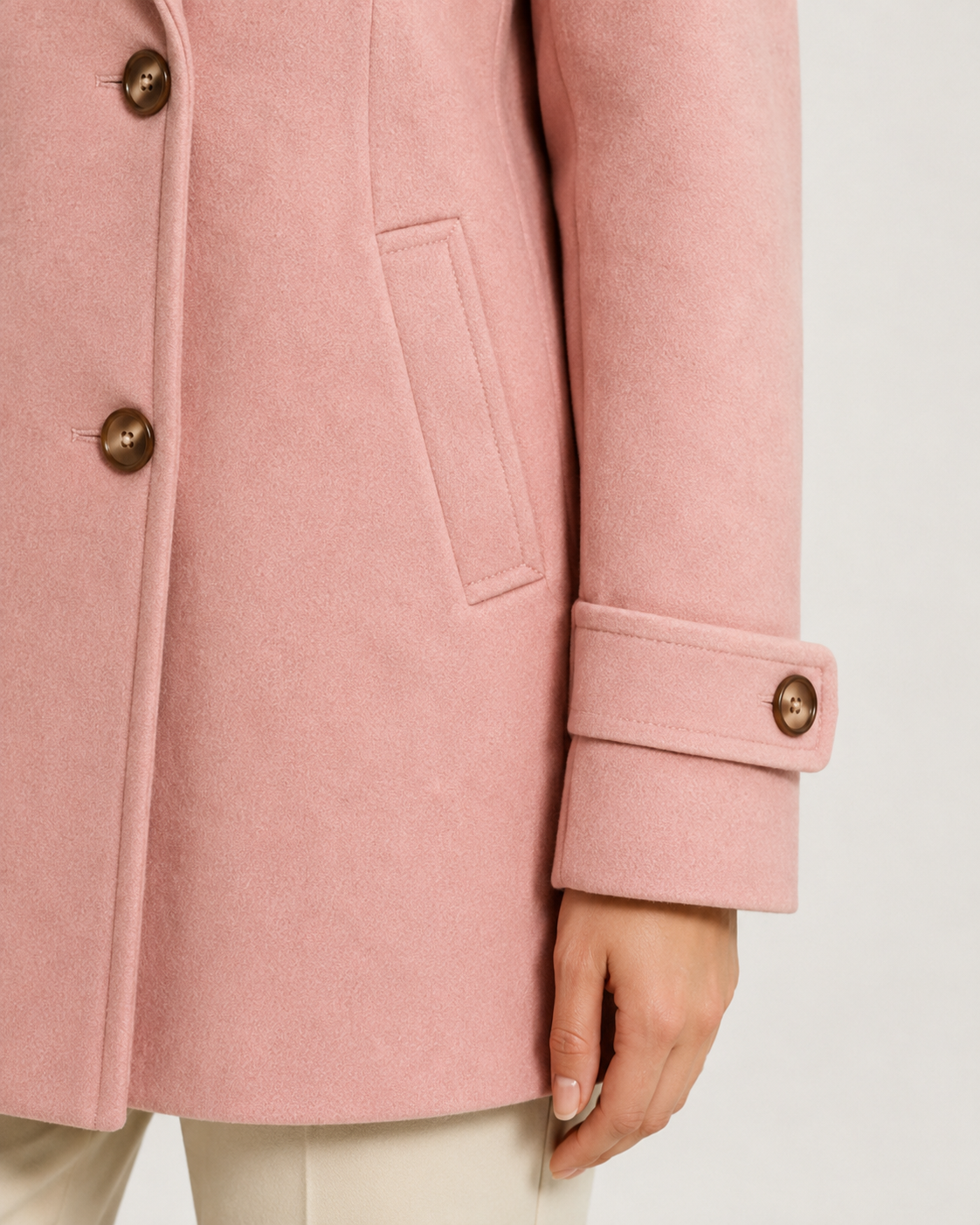 Women's Short Tailored Double-Breasted Winter Coat